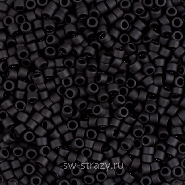 Бисер Treasures 11/0 #0049F Черный матовый