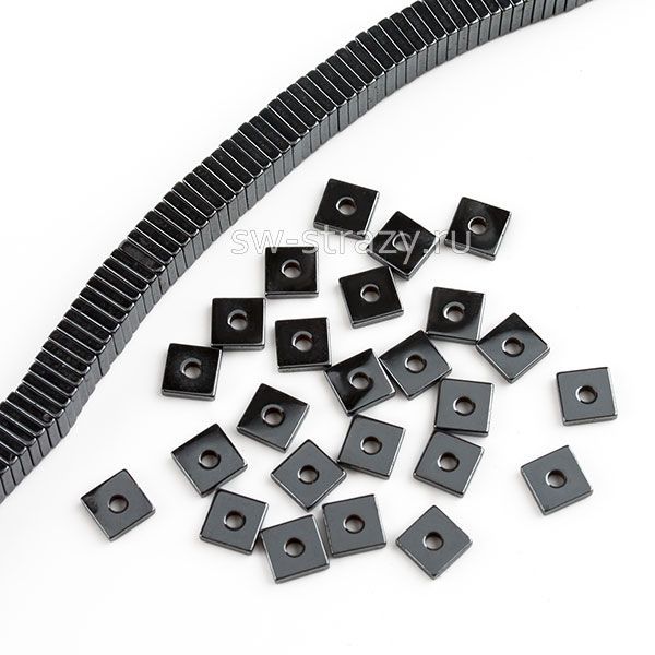 Бусина-квардат плоская  из темного гематита 4 мм