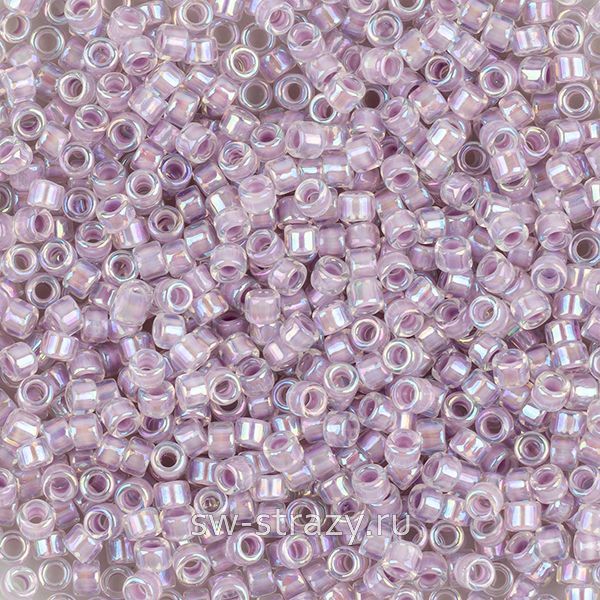 Бисер Treasures 11/0 #0786 Светло-лавандовый/радужный