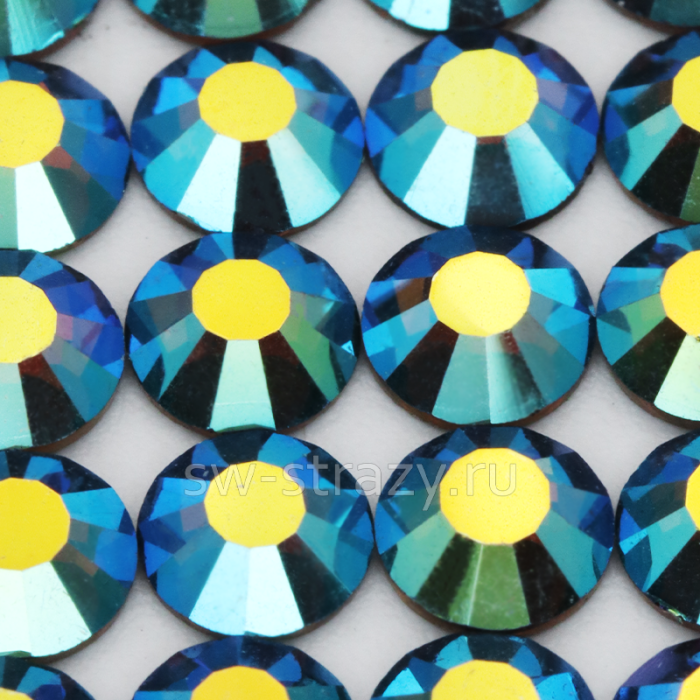 YHB 28 ss20 Scarab Green F 223