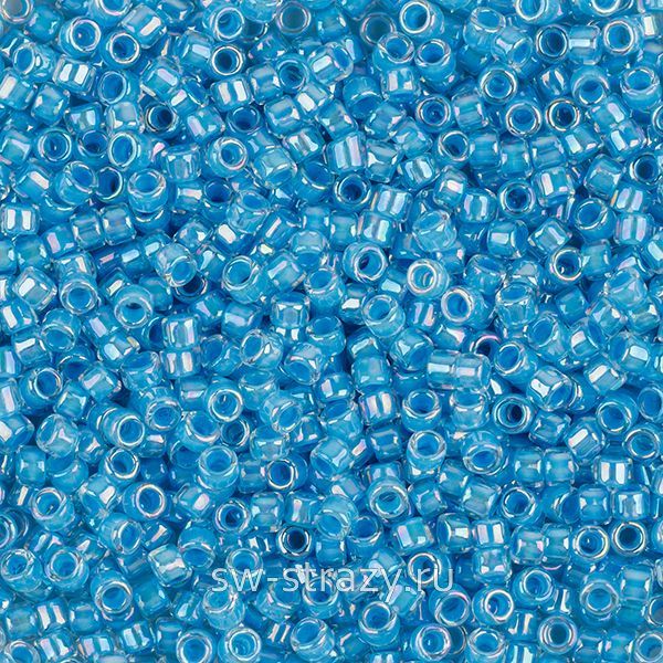 Бисер Treasures 11/0 #0787 Голубой/радужный